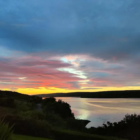 Waterfront Rest 3* كليفدين