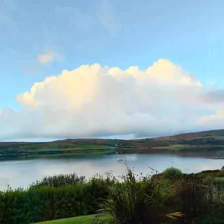 Waterfront Rest فندق مبيت وإفطار كليفدين