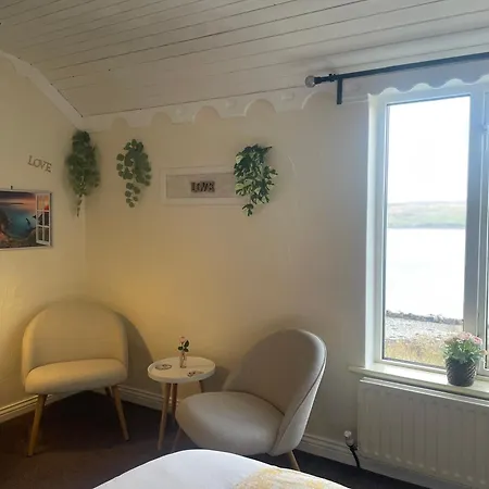 Bed & Breakfast Waterfront Rest *