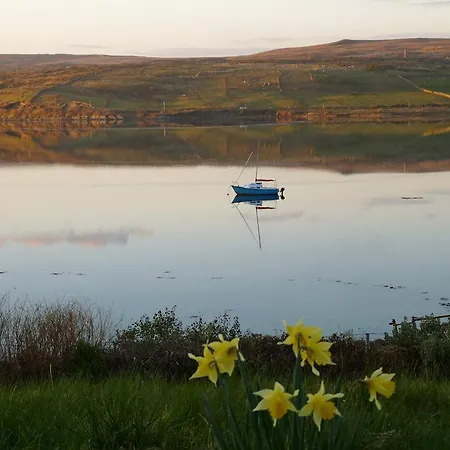 Waterfront Rest فندق مبيت وإفطار