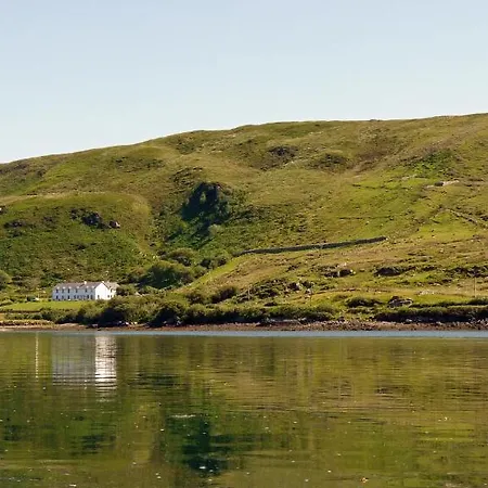 فندق مبيت وإفطار Waterfront Rest 3*