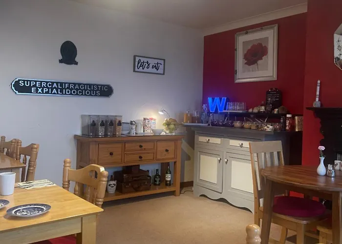 Waterfront Rest Bed & Breakfast