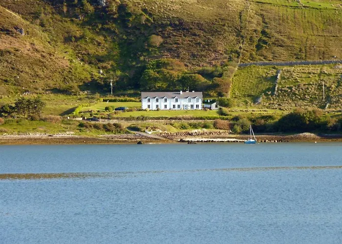 Waterfront Rest Bed & Breakfast 3*